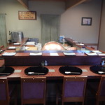 田ざわ - 店内カウンター席