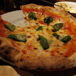 イタリアンバル UOKIN 池袋店 - マルゲリータ