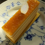 エーグルドゥース - 柑橘のケーキ