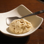 炭火焼肉 ふちおか - ほうじ茶アイス