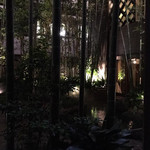 FORTUNE GARDEN KYOTO - 竹が生い茂る中庭