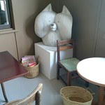 塩竈本町談話室 - 多賀城出身、松島在住の佐野美里さんのオブジェ。