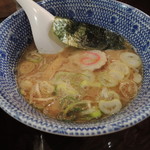 自家製麺つけ麺 紅葉 - つけ汁