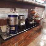 自家製麺つけ麺 紅葉 - 卓上のいろいろ