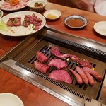 Yakiniku Hausu Jiyuuken - 