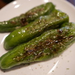 鳥みつ - あまなが唐辛子炭火焼き