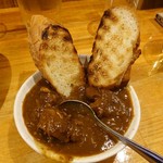 やきとん よし田 - もつカレー380円