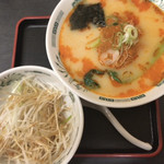 日高屋 - 担担麺 ¥590 ＋ 細切りネギ ¥110