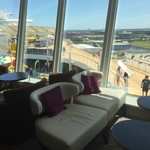 SUITE LOUNGE - ラウンジ 右側