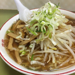 駅前ラーメン - もやしラーメン