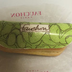 フォション - ミニエクレア(抹茶だったかな？)