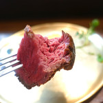 ステーキハウス キッチンリボン - 豪快にかぶりつきました(^^)