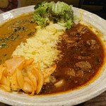 SPICY CURRY 魯珈 - 