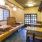 うな一 - テーブル席３、座敷２