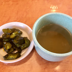 Wafuu resutoram marumatsu - 無料のお漬物と、具なしだけど美味しいスープバー！！
