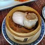 ホテルオークラレストラン新宿 中国料理 桃里 - [料理] 点心２種 (海老餃子 & 焼売) 全景♪ｗ
