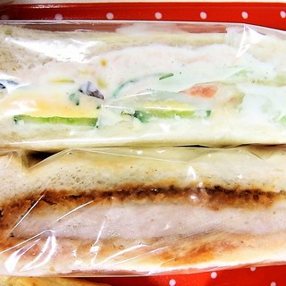 リトルストーン コラボレーション アヴェック ルヴァン・ド・ブルー_1