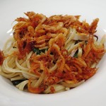 ラ ヴィオレッタ - リングイネ（駿河湾産生桜えびと師崎産ダルマイカ）のアップ