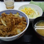 吉野家 - 吉野家の牛丼（並）サラダ味噌汁セット
