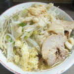 ラーメン二郎 横浜関内店 - ラーメン小ヤサイニンニクアブラ(2017.3.24)