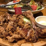 旨唐揚げと居酒メシ ミライザカ - ビールとハイボールが安くて食べ物は少なめだけどそこそこおいしくて総合的に安く済む店。