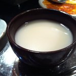 Kankokutei Ton'Ya - マッコリ（瓶）
