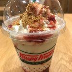 Krispy Kreme DOUGHNUTS - ストロベリーレアチーズケーキ