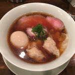 創作麺工房 鳴龍 - 「醤油特製拉麺」1100円