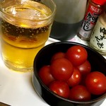 素うどん 四國屋 - ミニトマトサービス