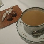 ル　ピニョン - コーヒーと生キャラメルとアーモンドのクッキー