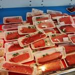 みなと市場 小松鮪専門店 - 『小松まぐろ専門店』