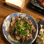 大邱家 - 顎肉の湯引き
