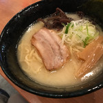 豚骨ラーメン ぜろや - 