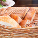 ベーカリー&レストラン沢村 - 