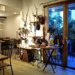 Cafe ＆ Gallery  Roomer - 