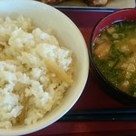 岩倉食堂 - 筍ご飯に味噌汁(2017.5)