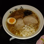 愛食飯店 - 醤油ラーメン