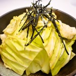 Assorted salted cabbage 290 yen (319 yen including tax)