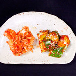 Kimchi platter 590 yen (649 yen including tax)