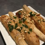 Wrap & Roll - Nét riêng cuốn Việt - 