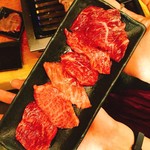 立喰い焼肉 治郎丸 - 