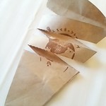 しろくまのクレープ - クレープの外装袋は切り取れます