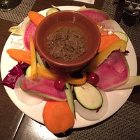 ヴィラッツァ - バーニャカウダはソースのお替りをお願いしました