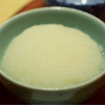 てんぷら 深町 - 大根おろし。辛味は仄かに。余韻が残る程度。