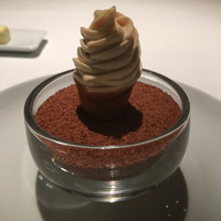 レストランエール - フォアグラのソフトクリーム。
