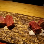 肉屋 雪月花 NAGOYA - 近江牛シャトーブリアンたたき サマートリュフと山わさびで