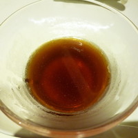 南国酒家 原宿本店 - 醤油味のタレ