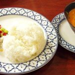 クンメー - 豚肉のココナッツカレー