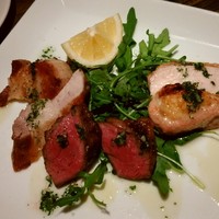 grigio la tavola - 