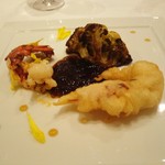 レストラン　シュバル ブラン - オマール海老2種類の調理とカリフラワー2時間低温ロースト